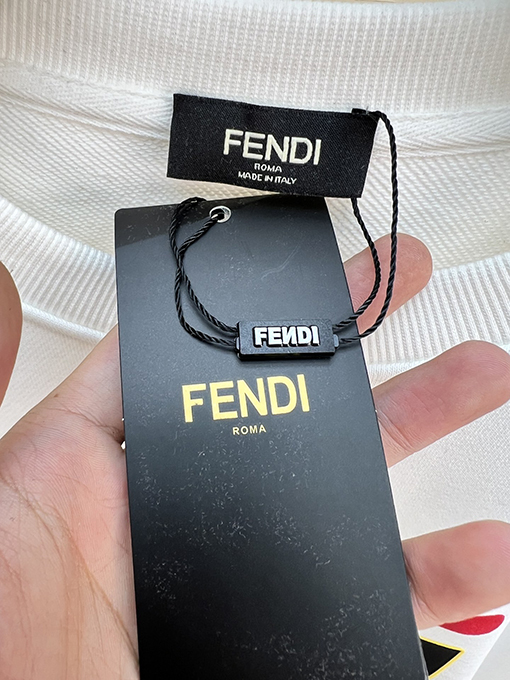 フェンディスーパーコピーラウンドネックファッション長袖パーカー