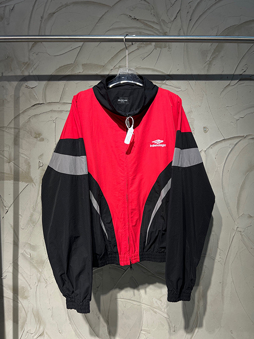 バレンシアガスーパーコピーBLCG 3B SPORTS ICONスポーツジャケット