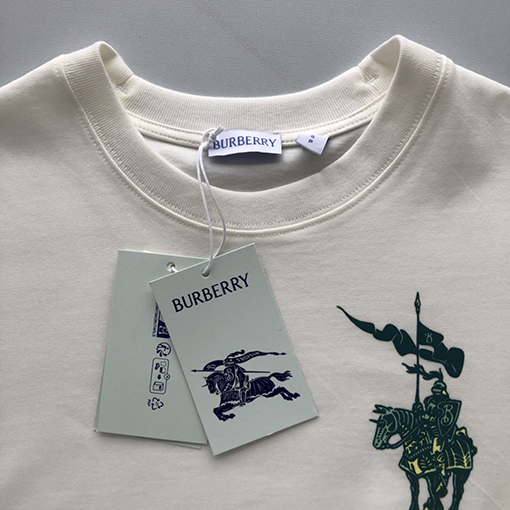 バーバリー新しい馬術騎士ロゴコットン半袖Tシャツ