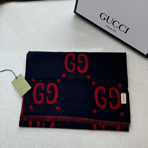グッチウールシルクブレンドスカーフ
