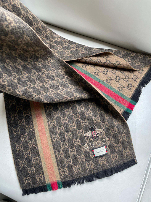 グッチスーパーコピーカシミヤの小さな蜂のスカーフ