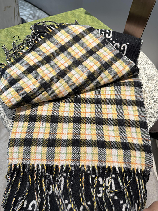 グッチスーパーコピー クラシックカシミヤスカーフ