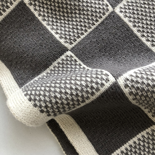 ルイヴィトンコピー新しいDAMIER HERITAGEスカーフ