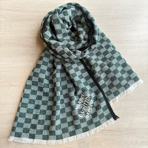ルイヴィトンスーパーコピークラシックなチェック柄のカシミヤスカーフ