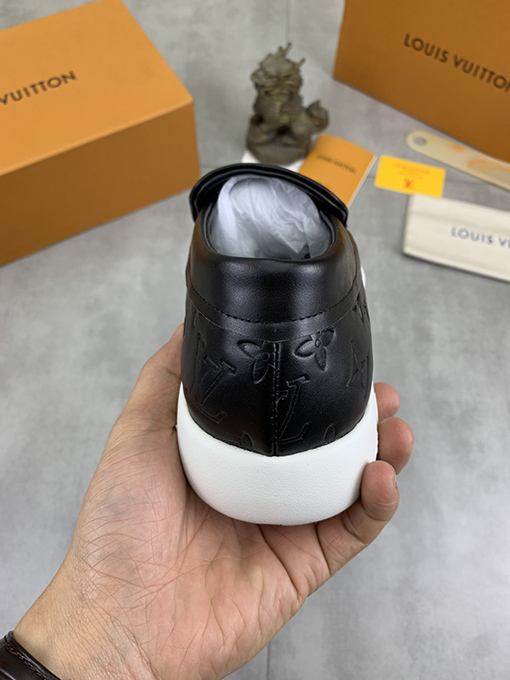 ルイヴィトンスーパーコピー高品質のメンズシューズ