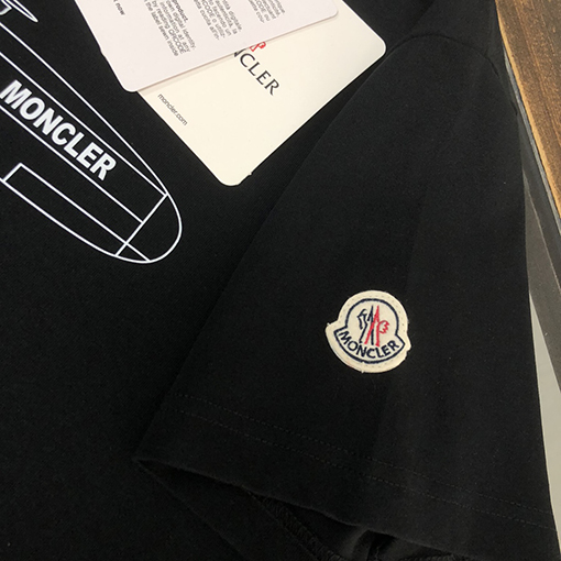 モンクレールコピーファッショントレンド半袖Tシャツ