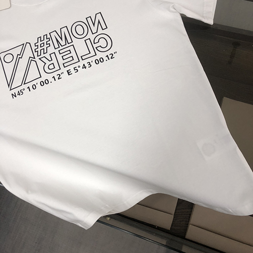 モンクレール新しいカップルの半袖Tシャツ