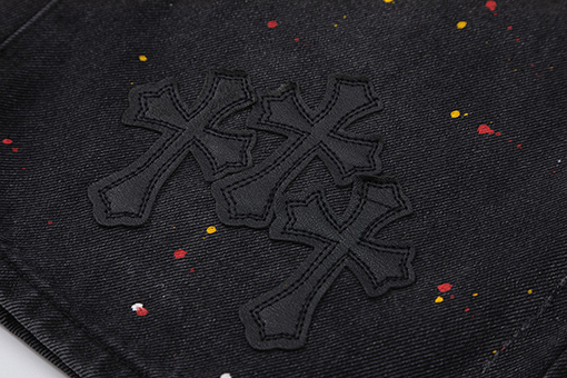 クロムハーツ クロス刺繍の古いジーンズ