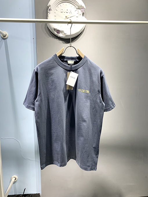 ディオール2025ss Dior and Lewis Hamilton限定シリーズTシャツ
