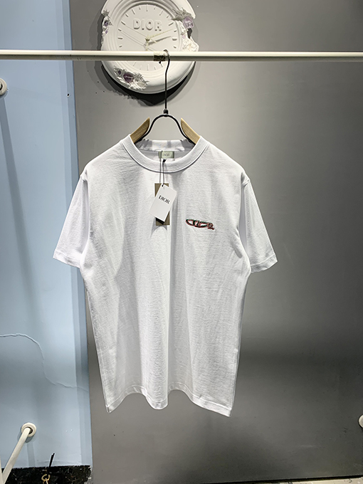 ディオール2025ss Dior and Lewis Hamilton限定シリーズTシャツ
