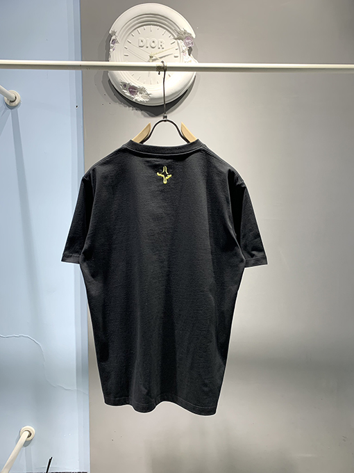 ディオール2025ss Dior and Lewis Hamilton限定シリーズTシャツ