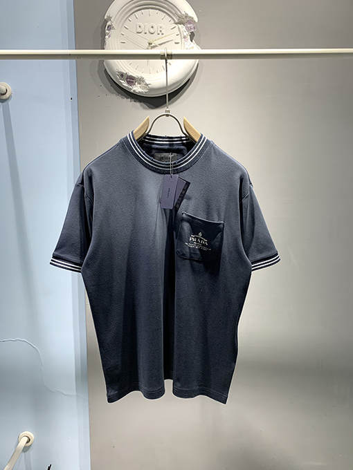 プラダコピー新しい色あせた古いTシャツ