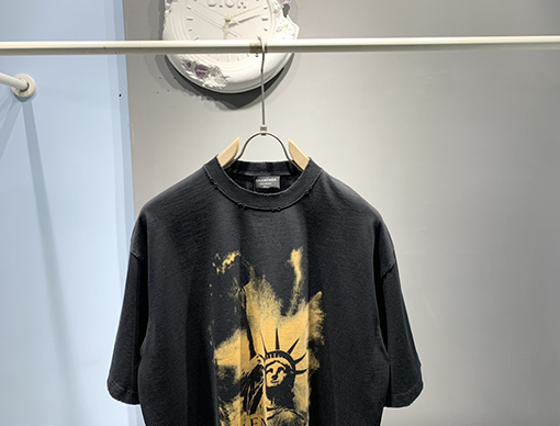 バレンシアガ 2025ss新しい女神像Tシャツ