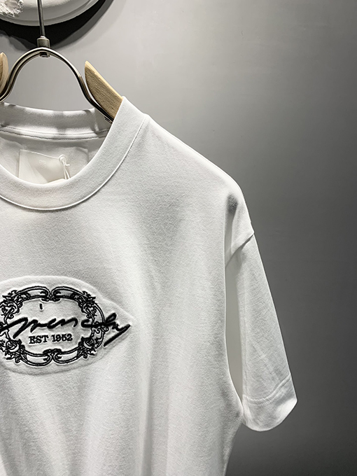 ジバンシイ2025ss新しいロゴ刺繍Tシャツ