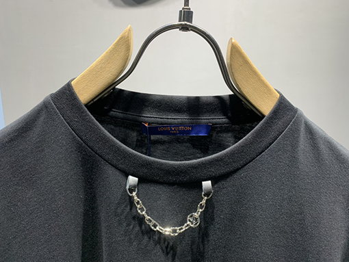 ルイヴィトン新しいビーズロゴポケットTシャツ