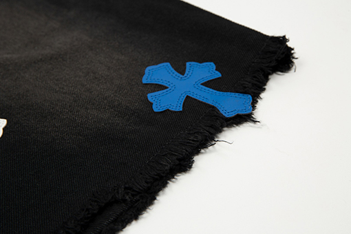 クロムハーツ トップクラフト刺繍加工ジーンズ