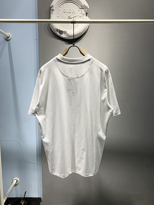 プラダ2025ss刺繍ロゴTシャツ