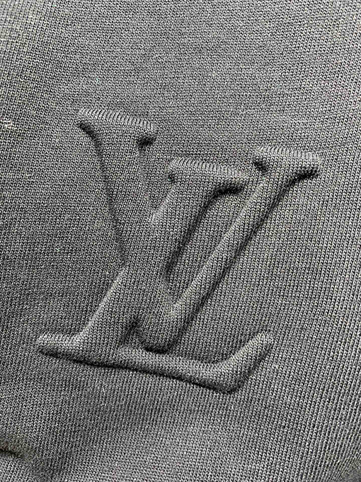 ルイヴィトン新しいロゴの凸型Tシャツ