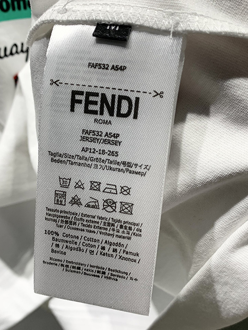フェンディ2025ss新しいLicious刺繍パッチTシャツ