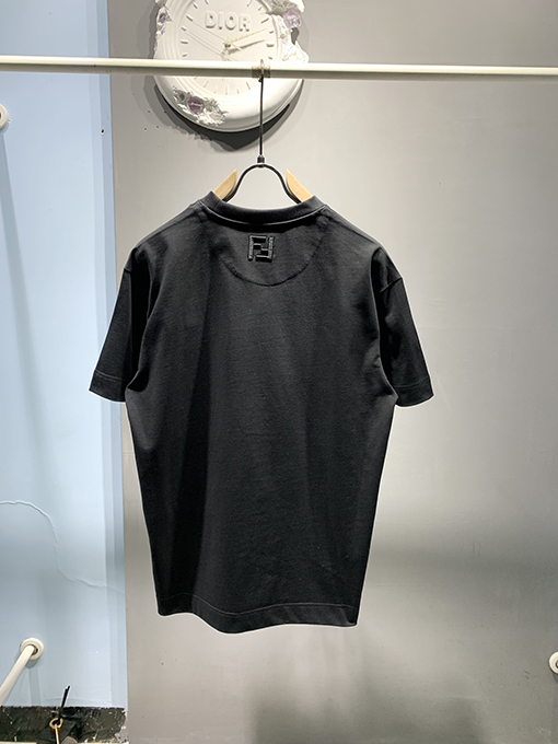 フェンディ2025ss新しいLicious刺繍パッチTシャツ