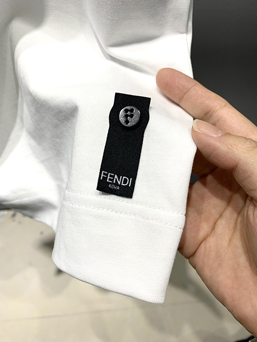 フェンディ2025ss新しいLiciousバナナ刺繍プリントTシャツ