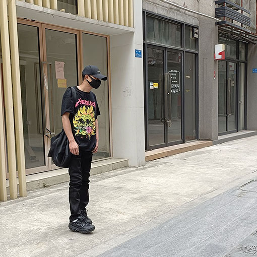 リックオウエンススーパーコピーコーティングされたワックスストレートパンツ