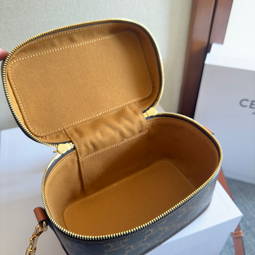 セリーヌ牛革の新しい化粧箱バッグ
