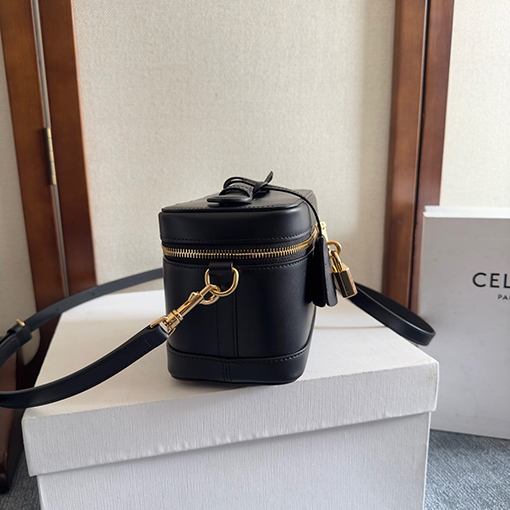セリーヌスーパーコピー新しい化粧箱バッグ