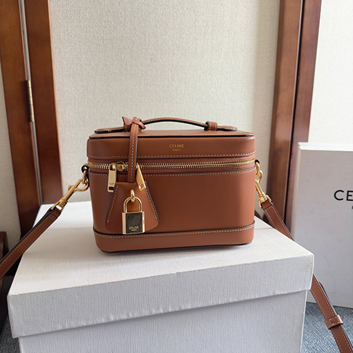 セリーヌスーパーコピー新しい化粧箱バッグ