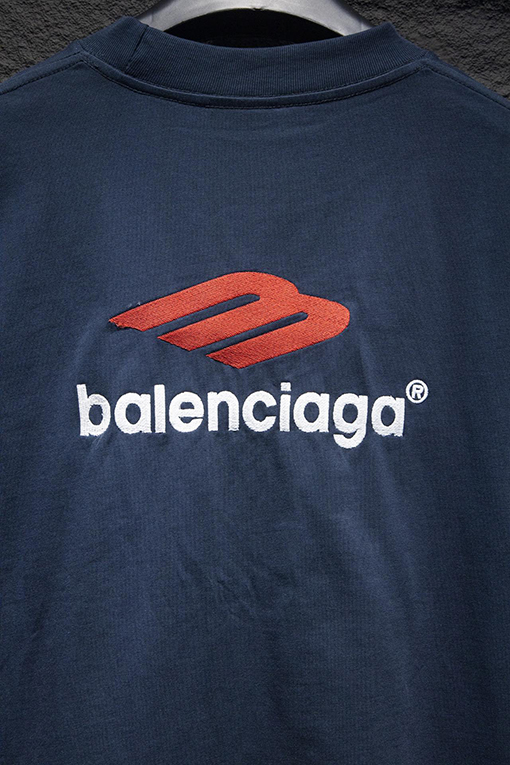 バレンシアガコピーBalenciaga 刺繍長袖Tシャツ