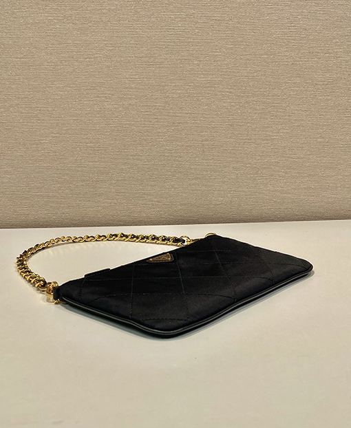 プラダ刺繍の格子Hobo脇の下のバッグ