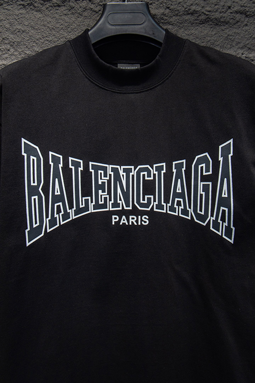 バレンシアガラバークラック半袖Tシャツ