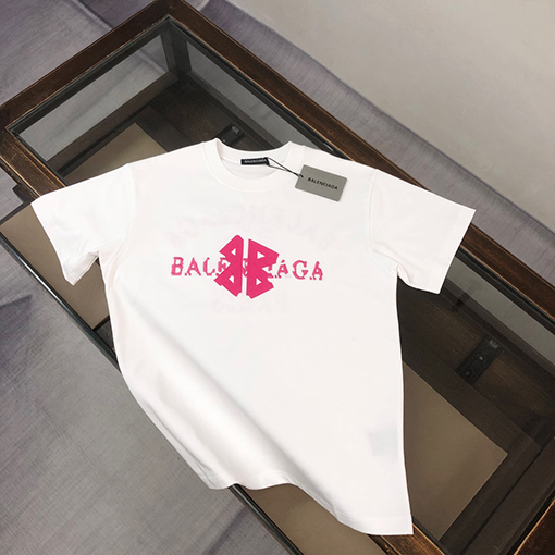 バレンシアガクラシックな半袖Tシャツ
