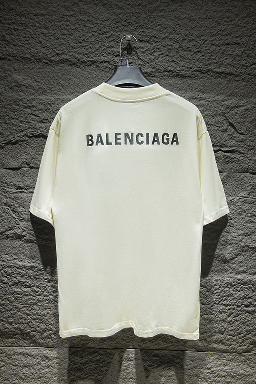 バレンシアガOSシルエット刺繍入り半袖Tシャツ