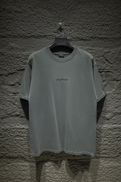 バレンシアガOSシルエット刺繍入り半袖Tシャツ