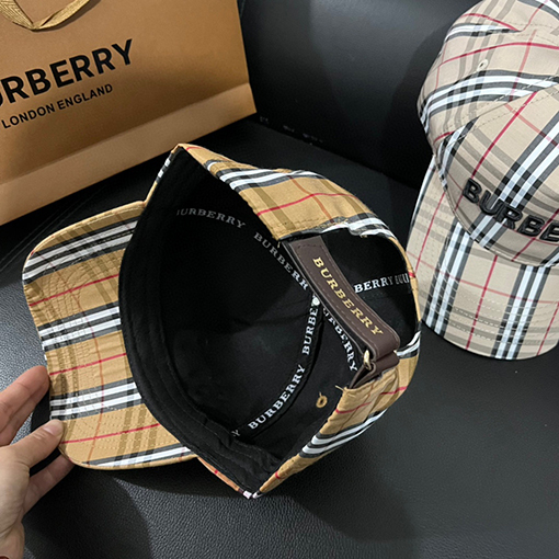 バーバリー新しいファッションベースボール帽