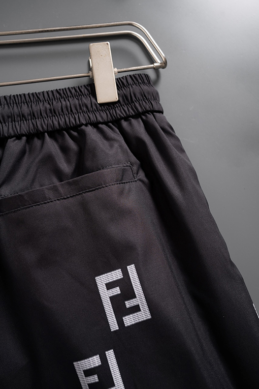 フェンディスーパーコピークラシックプリント速乾性クロップドパンツ
