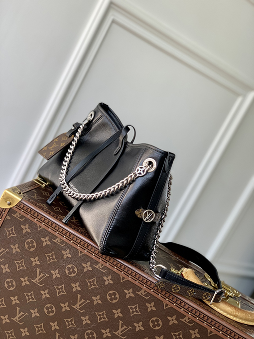 ルイヴィトンCarryAll BBバッグM12888