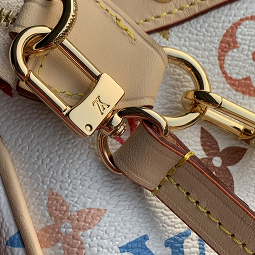 ルイヴィトンコピーPochette AccessoiresハンドバッグM13404
