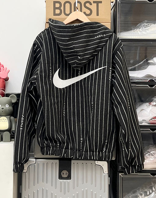 ステューシーXナイキ コラボレーションコレクション ウールコート