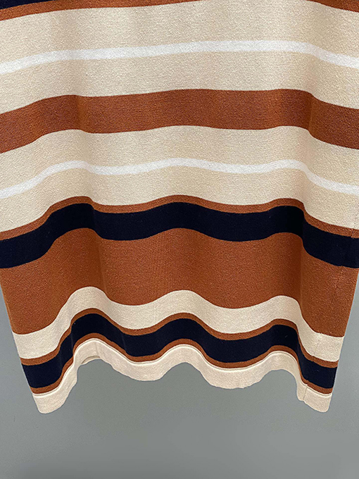 ロエベクラシックな刺繍ニット