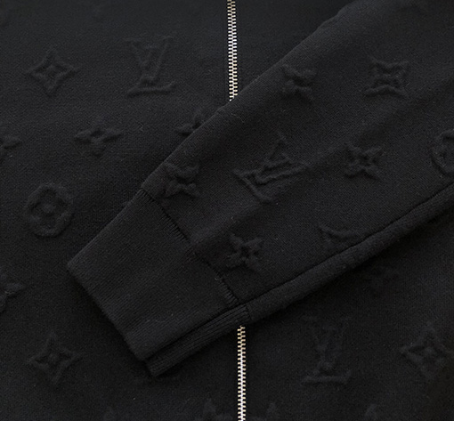 ルイヴィトン MONOGRAMエンボスニットスウェット