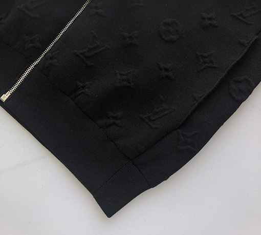 ルイヴィトン MONOGRAMエンボスニットスウェット