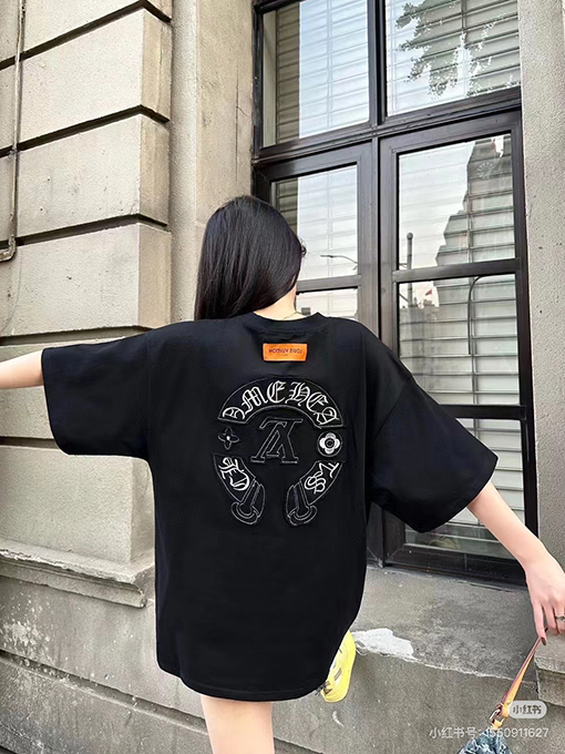ルイヴィトンXクロムハーツコーディネートしやすい カップル向け半袖シャツ