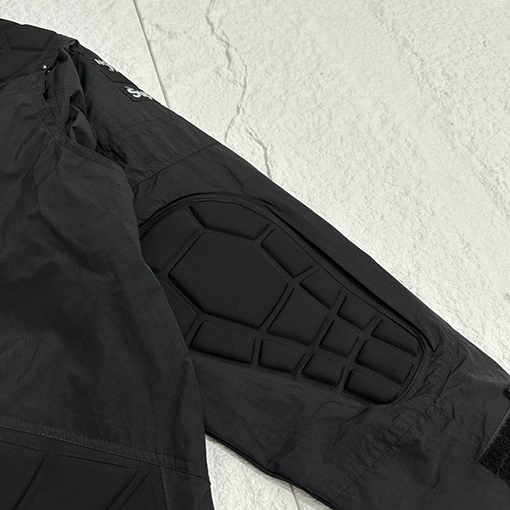 シュプリーム FW22 Week 7 x The North Face コラボアルファベットフード付きジャケット