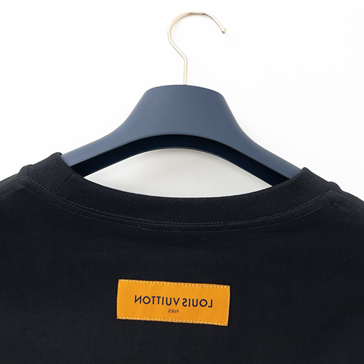 ルイヴィトン立体エンボス半袖Tシャツ