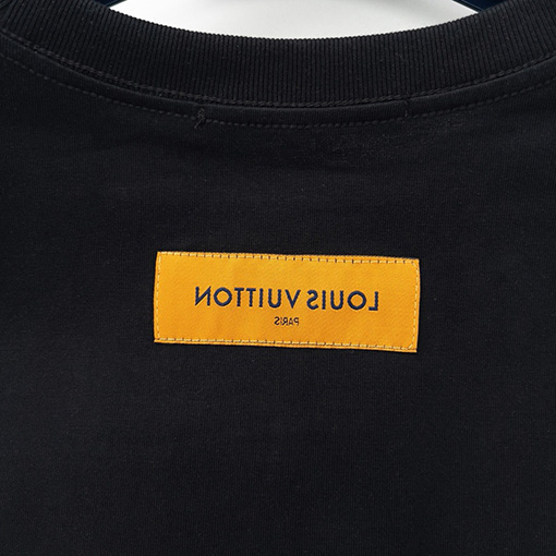 ルイヴィトン立体エンボス半袖Tシャツ