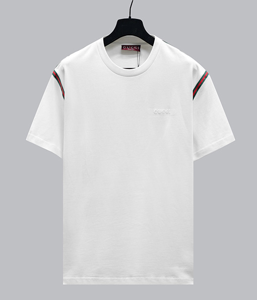グッチスーパーコピー新しいシーズンのニットラウンドネックTシャツ