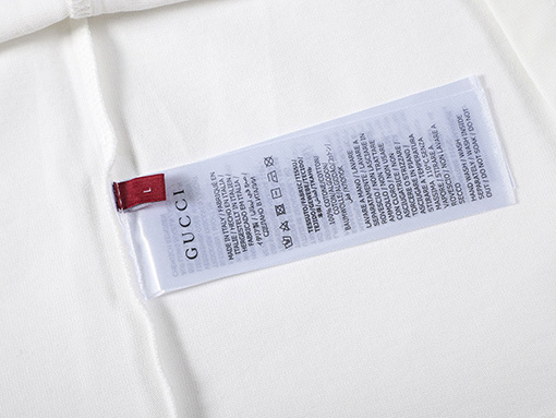グッチスーパーコピー新しいシーズンのニットラウンドネックTシャツ