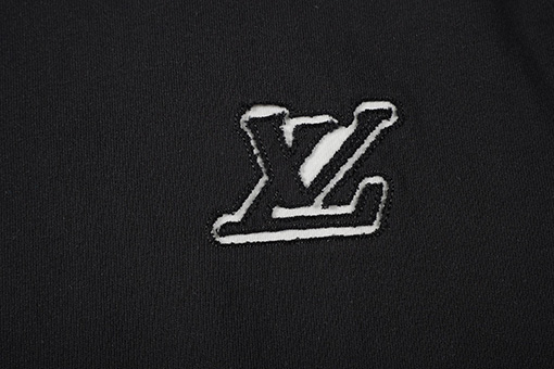 ルイヴィトンVers United ロゴ装飾Tシャツ